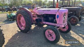 FORDSON Major 4cylinder diesel TRACTOR For spares or repair