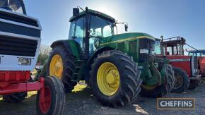 JOHN DEERE 7810 TRACTOR