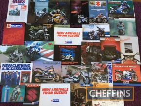 Qty Suzuki motorbike brochures, to include some posters