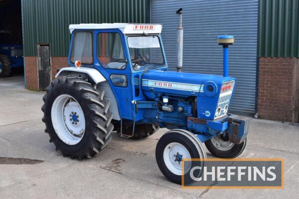 FORD 7000 2wd diesel TRACTOR Fitted with cab, power steering, Dual Power, single power assistor ram, linkage, pick-up hitch, PTO and 4no. front weights on 16.9R34 rear and 7.50-18 front wheels and tyres Reg. No. LFM 818N Serial No. A272824 Hours: 9278