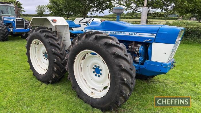 1969 COUNTY 1124 4wd diesel TRACTOR No cab fitted. Further details to follow. Reg. No. BAN 292G Serial No. 7F20903