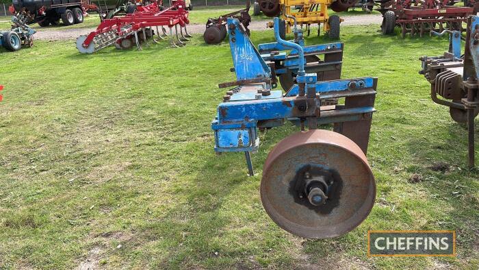 Ransomes 2 Leg Heavy Duty Subsoiler c/w swivel legs & depth wheels