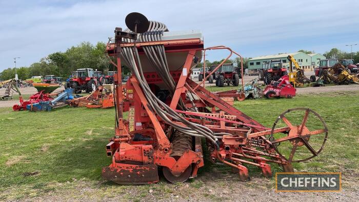 Kuhn Venta T1 302 3m Drill Combination Unit c/w control box and manual in office