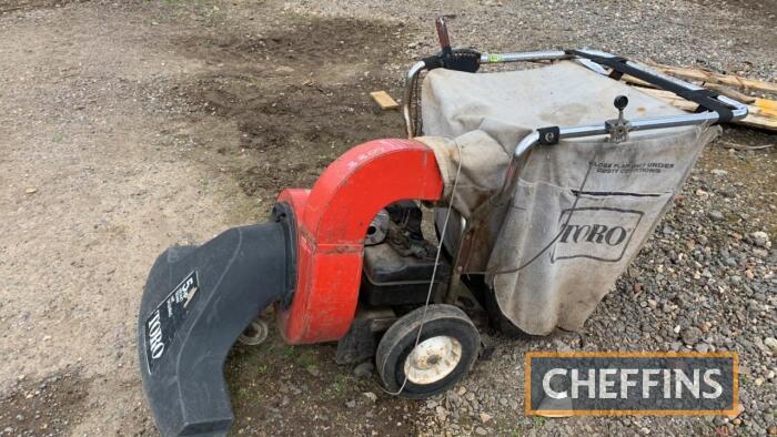 Toro Leaf Collector UNRESERVED LOT