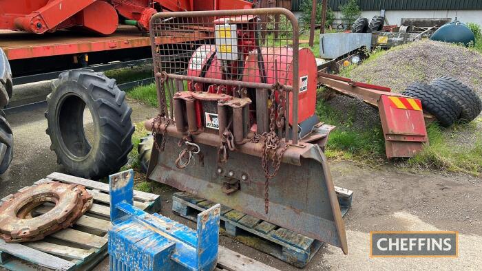 Igland Maxo 9 remote control double drum 9tonne winch. Ex-County 1174