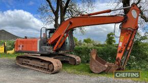 2006 HITACHI Zaxis ZX210LC-3 metal tracked 360° EXCAVATOR Fitted with quick hitch and hydraulic pipework services Serial No. HCMBDE00K00600032 Hours: 11,437