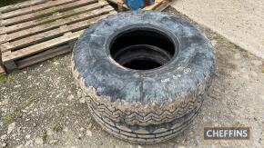 2no. 900x16 tyres