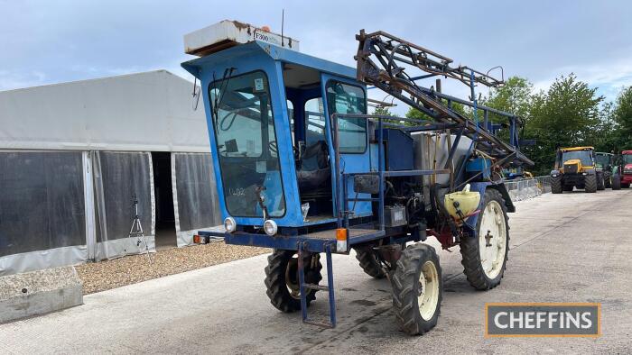 Self Propelled 20m 4wd Sprayer c/w rowcrop wheels, Deutz engine