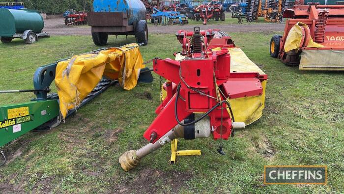 Pottinger Novacat 265 Mower c/w extra dry conditioner