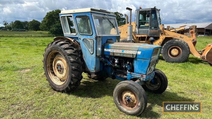 FORD 4000 2wd TRACTOR Fitted with Duncan cab, linkage and PTO on 13.6-36 rear and 6.50-16 front wheels and tyres Reg. No. SGV 409J Serial No. B889667 Hours: 936 (showing) FDR: 01/09/1970