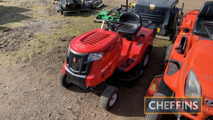 Lawnflite 703 RT Ride on Mower c/w grass collector