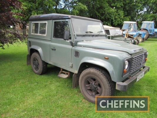 2013 LAND ROVER Defender 90TD Station Wagon Fitted with 6-speed manual gearbox. Reg. No. FG13 MXR Chassis No. SALLDWNP7DA434343 Mileage: c.67,491 FDR: 31/05/2013 MOT until: 5th December 2022 On farm from new