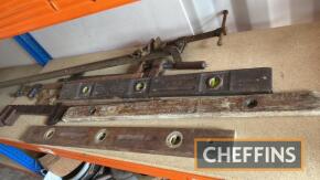 Qty wood workers' levels and sash clamps