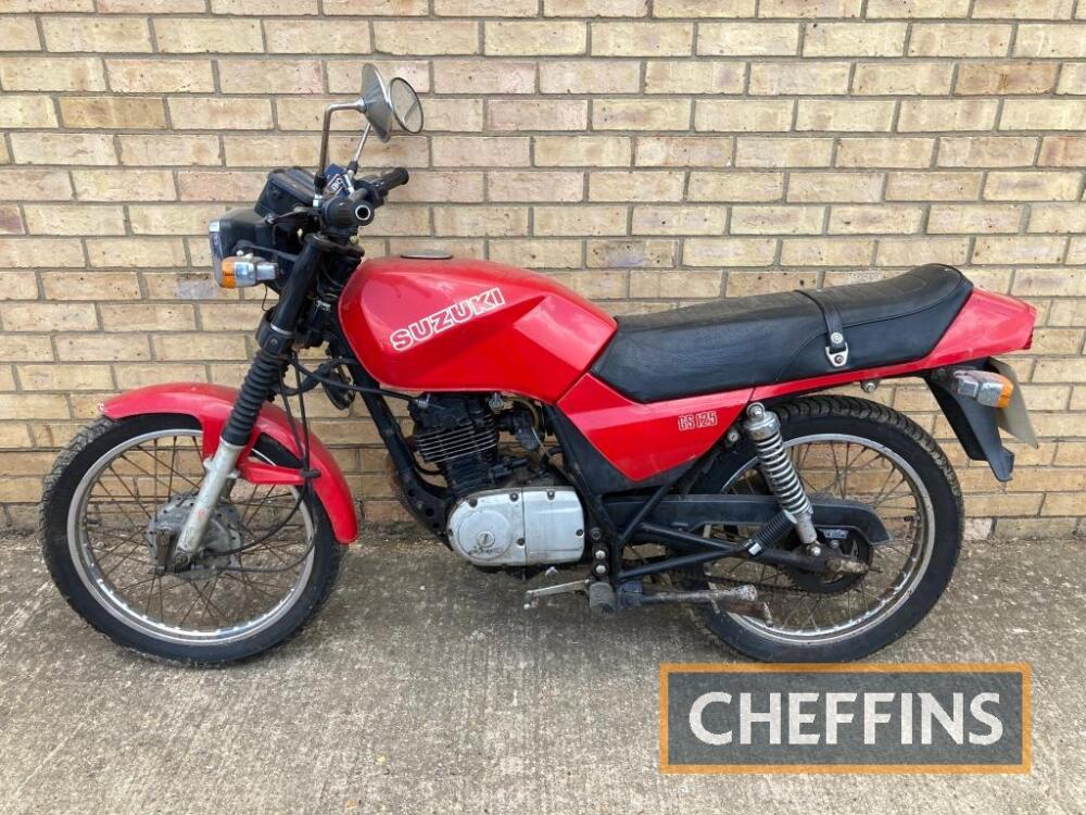 1985 124cc SUZUKI GS125 MOTORCYCLE Reg. No. B653 BMT Frame No