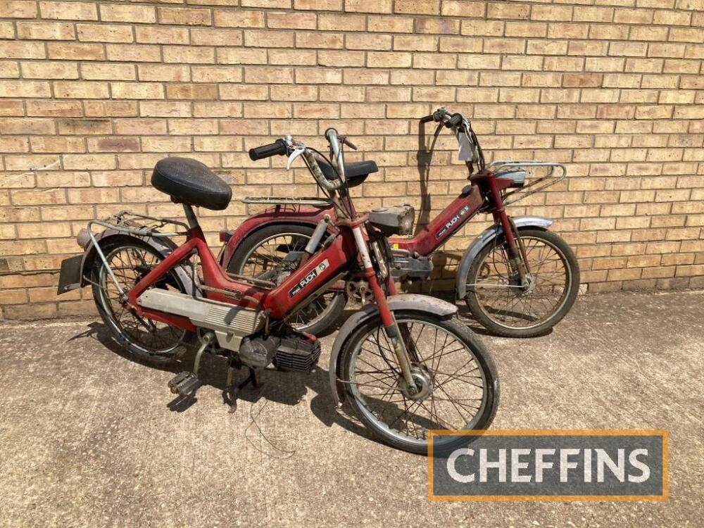 1971 and 1975 49cc PUCH Maxi MOPEDS Reg Nos. FLX 30J and JBH 89N A pair