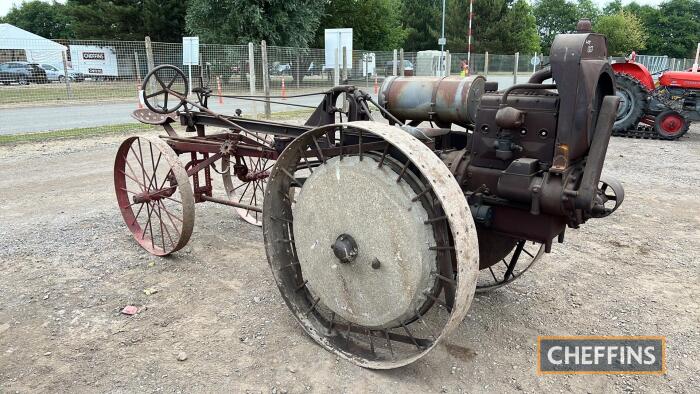 C1920 MINNEAPOLIS MOLINE Universal D MOTOR PLOUGH An uncommon tractor. Vendor reports that the engine is seized