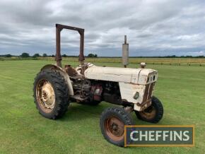 DAVID BROWN 880 Selectamatic diesel TRACTOR Serial No. AD3/55A29171 Reported to start and run well