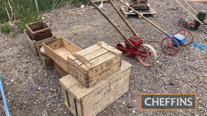 Qty wooden crates