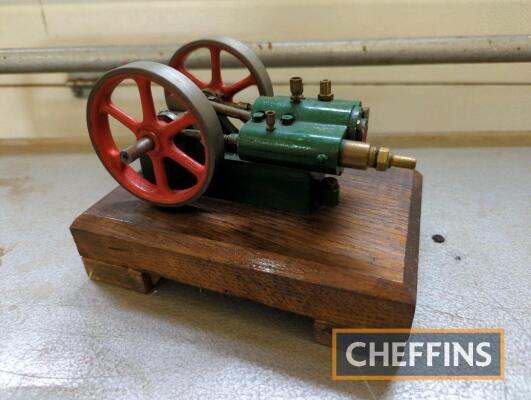 Small horizontal static steam engine