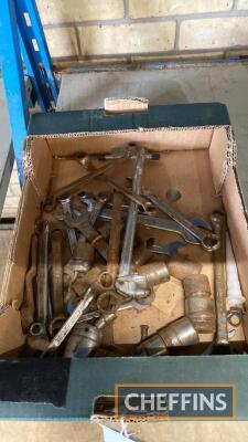 Qty spanners etc.