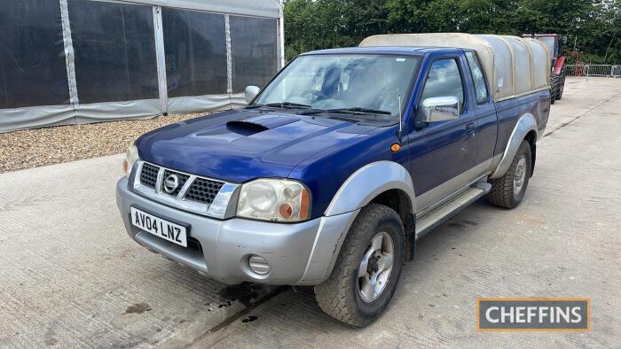 Nissan Navara King c/w registration documents & manual MOT till Nov.22 Reg. No. AV04 LNZ