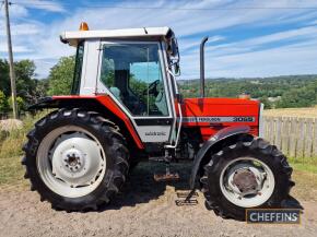 1990 MASSEY FERGUSON 3065 4wd diesel TRACTOR Reg. No. H492 DVL Serial No. R113013 A good original tractor, showing only 1,116 hours