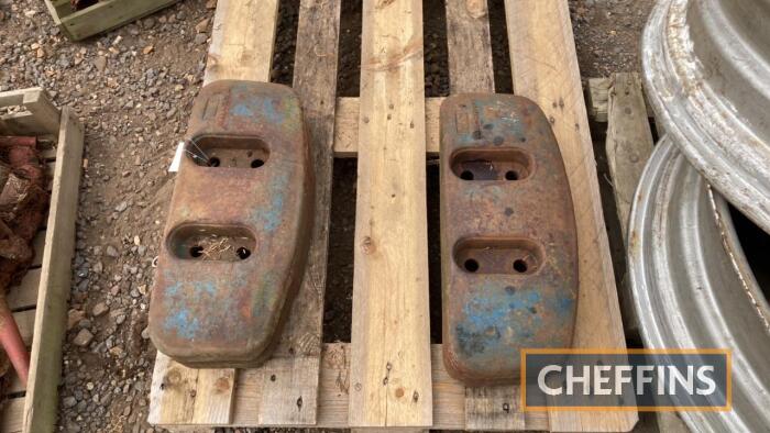 4no. Ford 1000 Series front weights