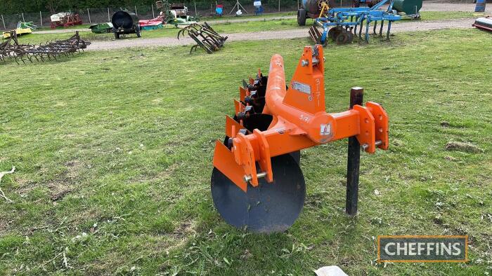 Universal Implements 5 Disc Plough unused Ser. No. 21031665