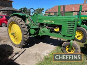 1944 JOHN DEERE Model BN 2cylinder petrol/paraffin TRACTOR Serial No. 160589 An older restoration with a free-turning engine and good compression