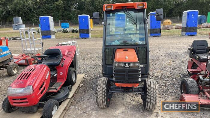 Kubota B2110 Compact Tractor