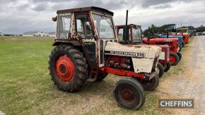 DAVID BROWN 996 diesel TRACTOR Fitted with a cab and PAS