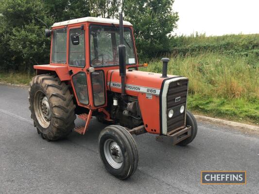 1982 MASSEY FERGUSON 265 Multi-Power 4cylinder diesel TRACTOR Reg. No. KFM 859Y Serial No. SFG192980 Fitted with Duncan cab