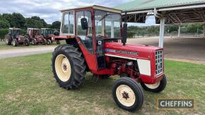 1978 INTERNATIONAL 374 4cylinder diesel TRACTOR Reg. No. XAO 264S Serial No. 961 Stated to be in good condition and showing 3,112 hours