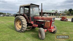 1977 INTERNATIONAL HARVESTER 946 6cylinder diesel TRACTOR Reg. No. VVG 593S Serial No. 5202 Presented in running order