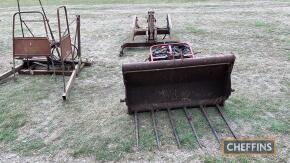 Massey Ferguson 40 loader