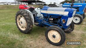 FORD 3000 diesel TRACTOR Runs and drives and stated to be for restoration