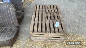 Poultry crate
