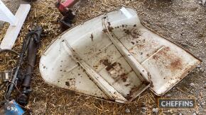 Ford 4000/5000 pre-Force right-hand mudguard, marked with FoMoCo (NOS from 1960s)