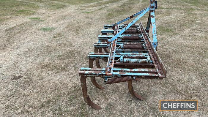 Ransomes 8ft spring tine drag with new points