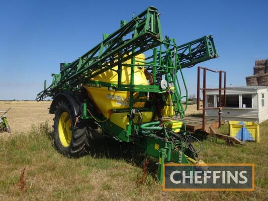 2004 John Deere 832 TRS P25 trailed 24m 3,200l sprayer Fitted with tracking drawbar on 600/65R38 wheels and tyres Serial No. W20832X003491