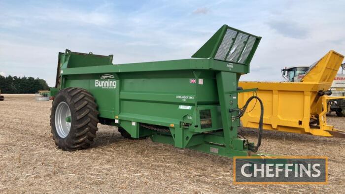 2019 Bunning Lowlander Mk.4 150 15.0m3 15tonne single axle muck spreader Fitted with vertical beaters on 650/65R38 wheels and tyres Serial No. MSL150TVA