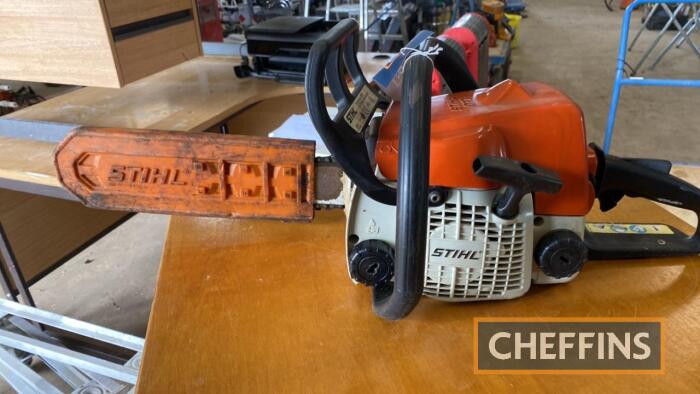 Stihl 017 Chainsaw