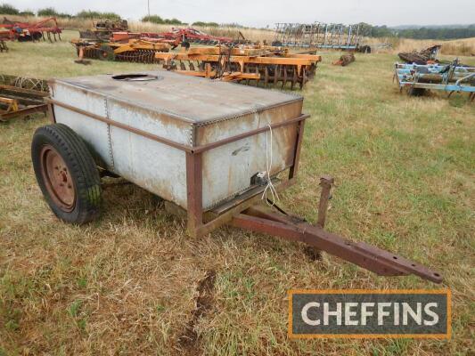 Single axle galvanised riveted water bowser