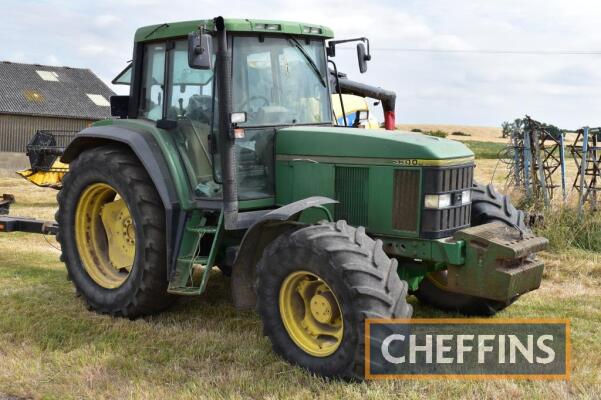 1996 JOHN DEERE 6600 PowerQuad 4wd TRACTOR Fitted with 14no. John Deere 50kg weights on Michelin 600/65R38 rear and Firestone 540/65R234 front wheels and tyres Reg. No. P965 VUD Serial No. 168258 Hours: 4,998