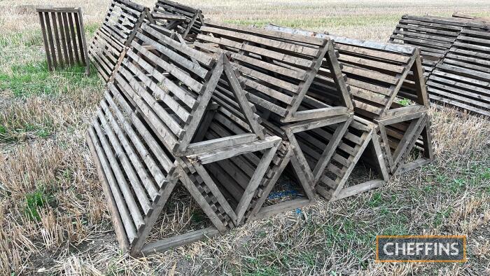 10no. triangular wooden aeration sections