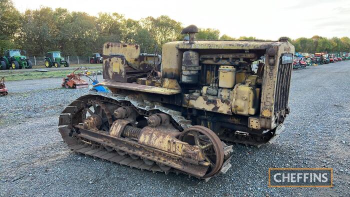 CATERPILLAR D6 3cylinder diesel TRACTOR