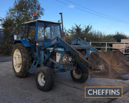 FORD 4610 diesel TRACTOR Fitted with a front loader