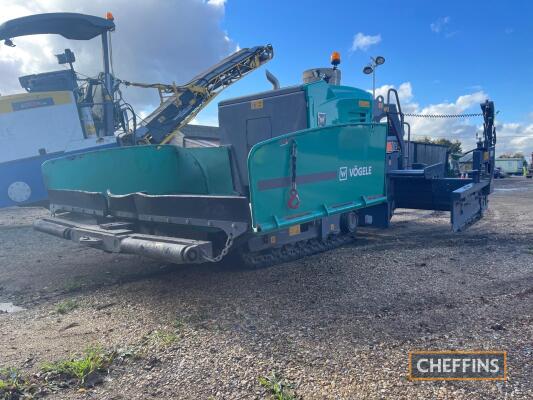 2021 Vogele Super 800i Paver c/w 0.5m extension boxes and augers (1.1-3.4m), screws and heated auger sensors, still under warranty, black case in office Hours: approx 78 Ser. No. 36AB0498