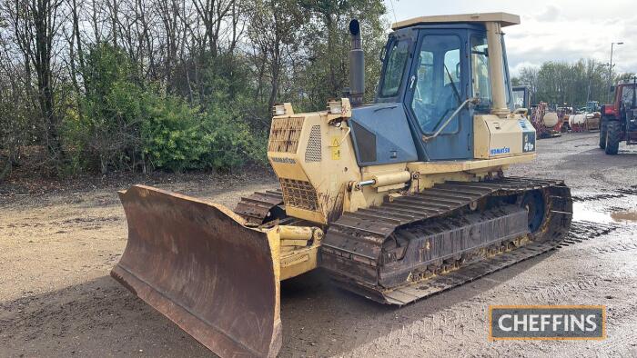 2001 Komatsu D41P Metal Tracked Dozer fitted with angle dozer blade, faulty steering brake issue, manual in office Ser. No. B30026 UNRESERVED LOT Ex CITB Construction