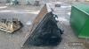 Beet Basket c/w JCB brackets UNRESERVED LOT direct from local farm due to retirement - 4